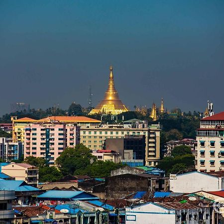 City Hotel Yangon Exterior photo